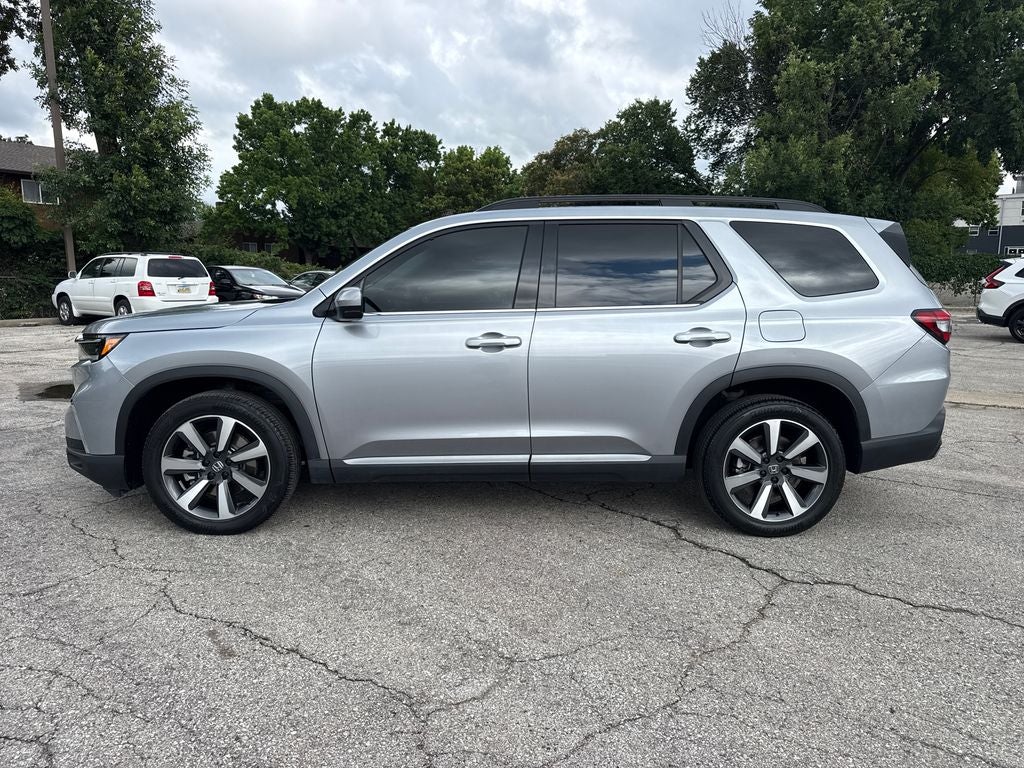 2023 Honda Pilot Touring