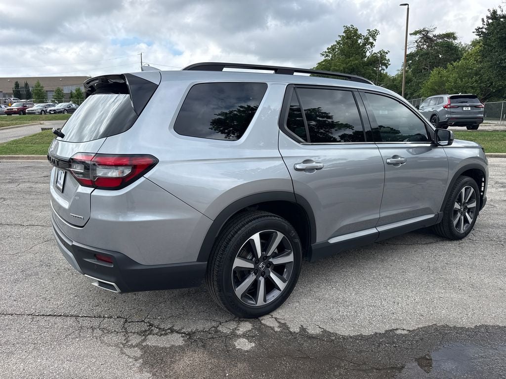 2023 Honda Pilot Touring