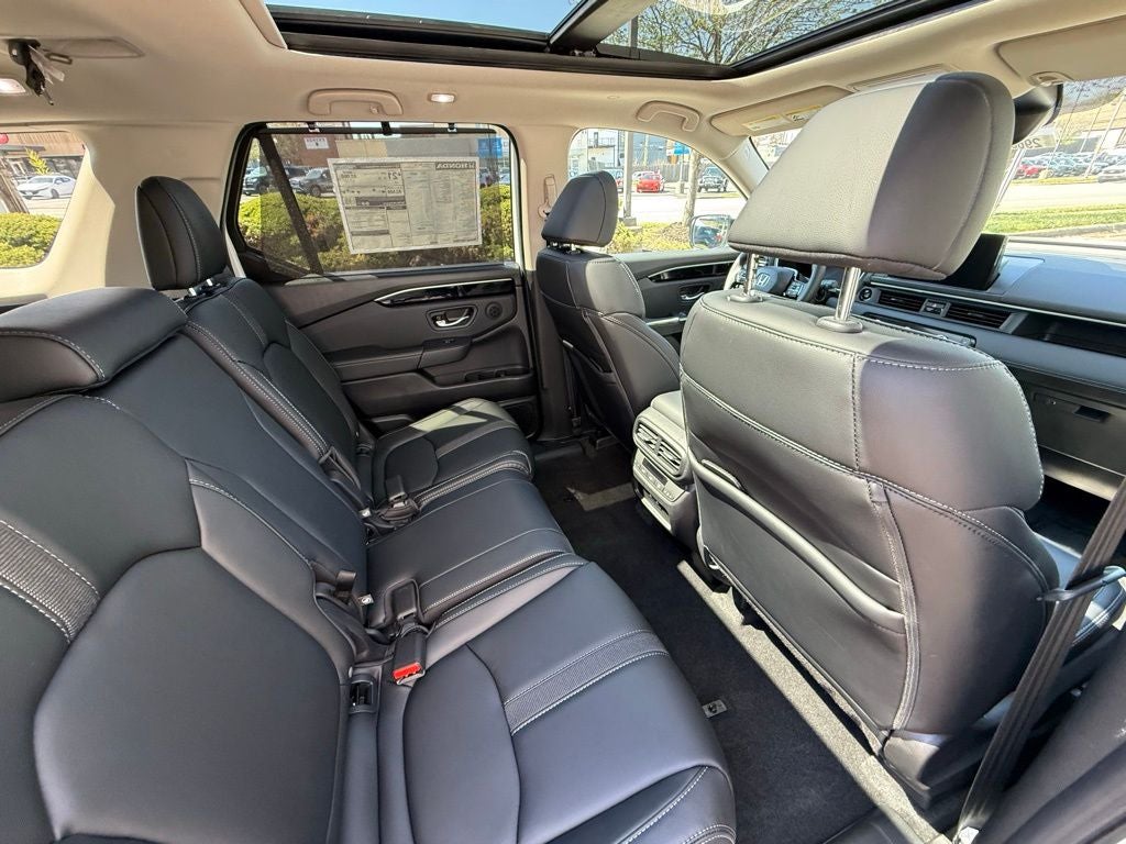 2025 Honda Pilot Touring