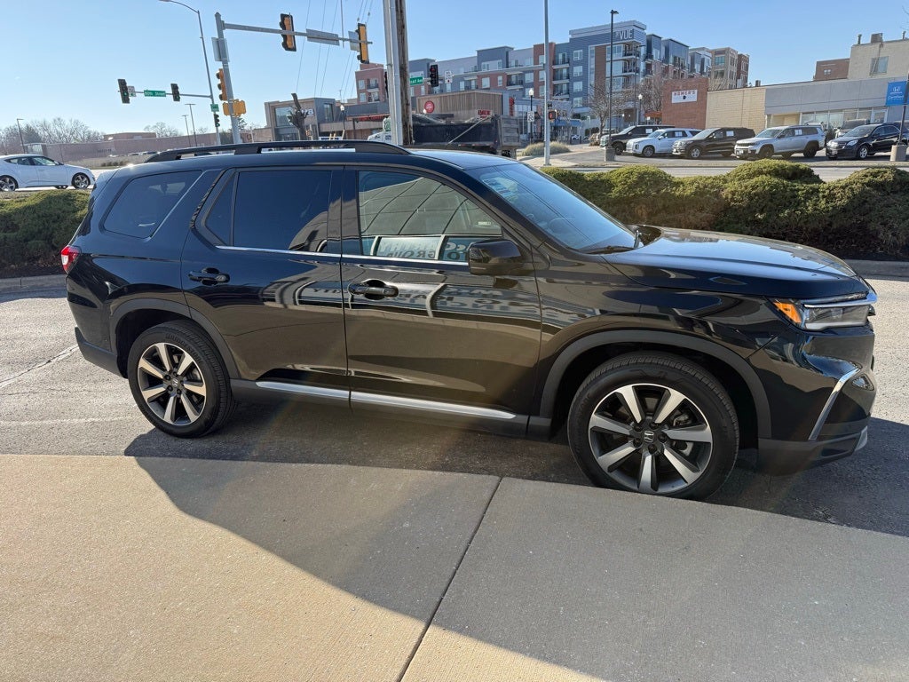 2023 Honda Pilot Elite