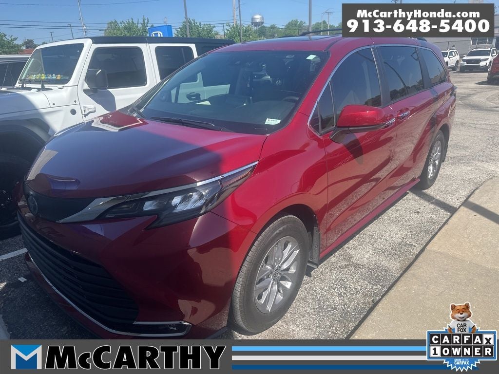 2024 Toyota Sienna XLE 7 Passenger