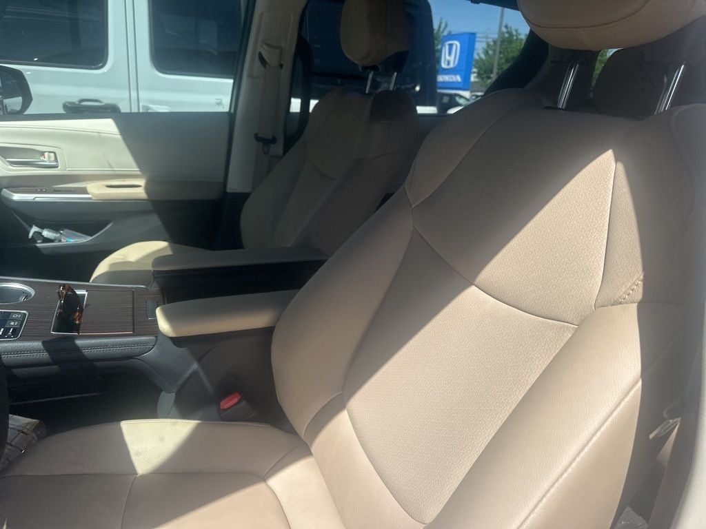 2024 Toyota Sienna XLE 7 Passenger