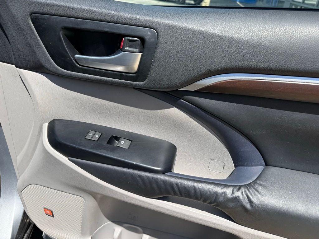 2014 Toyota Highlander Limited