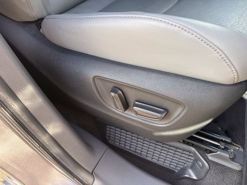 2024 Toyota Sienna Limited 7 Passenger
