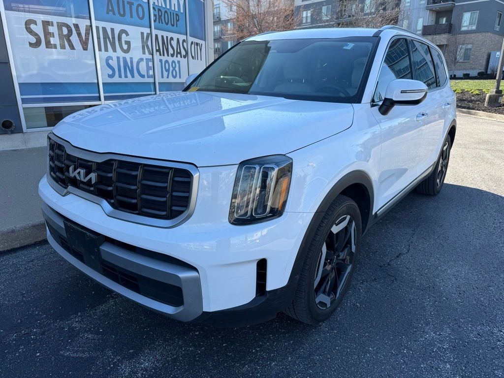2023 Kia Telluride S
