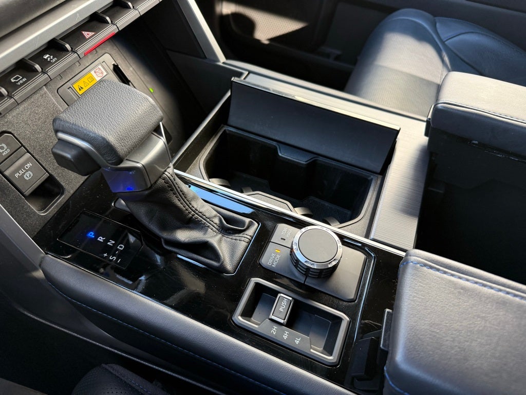 2023 Toyota Sequoia Platinum