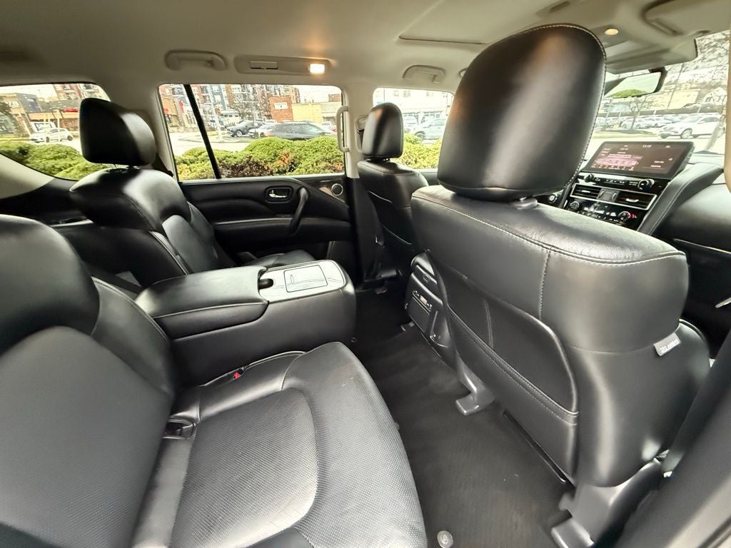 2024 INFINITI QX80 LUXE
