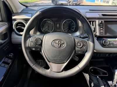2017 Toyota RAV4 Hybrid Limited