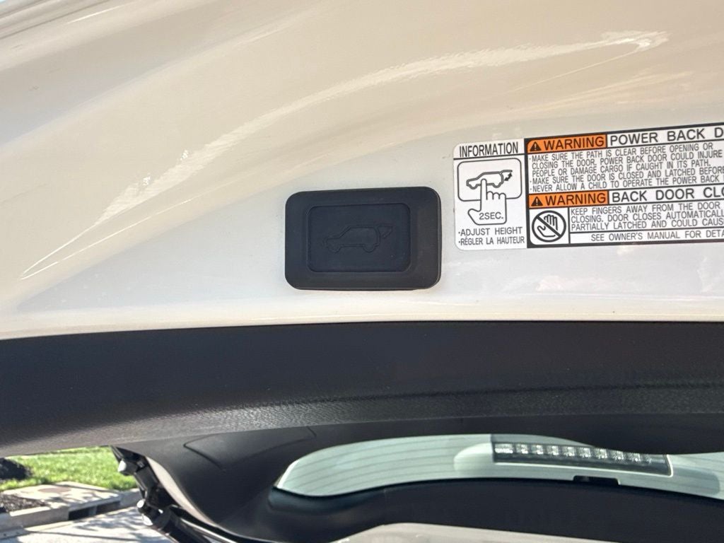 2017 Toyota RAV4 Hybrid Limited