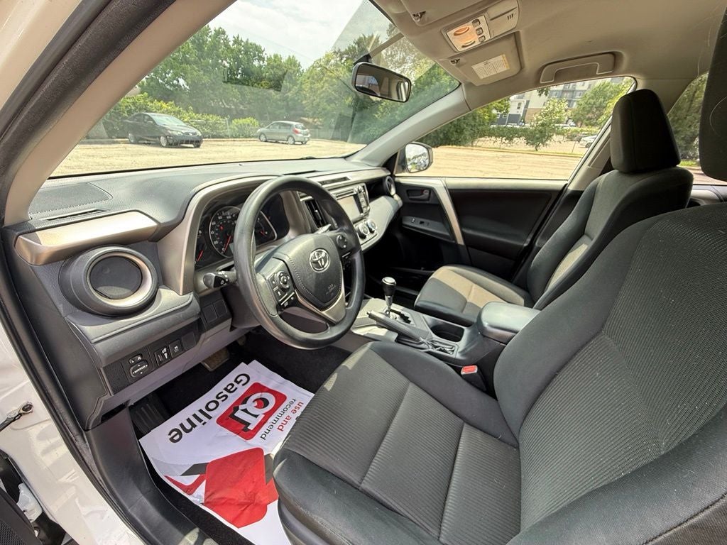 2014 Toyota RAV4 LE