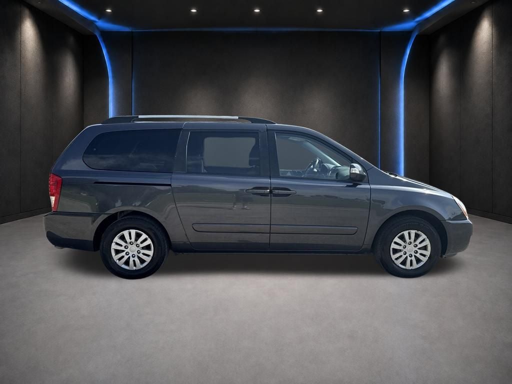 2014 Kia Sedona LX