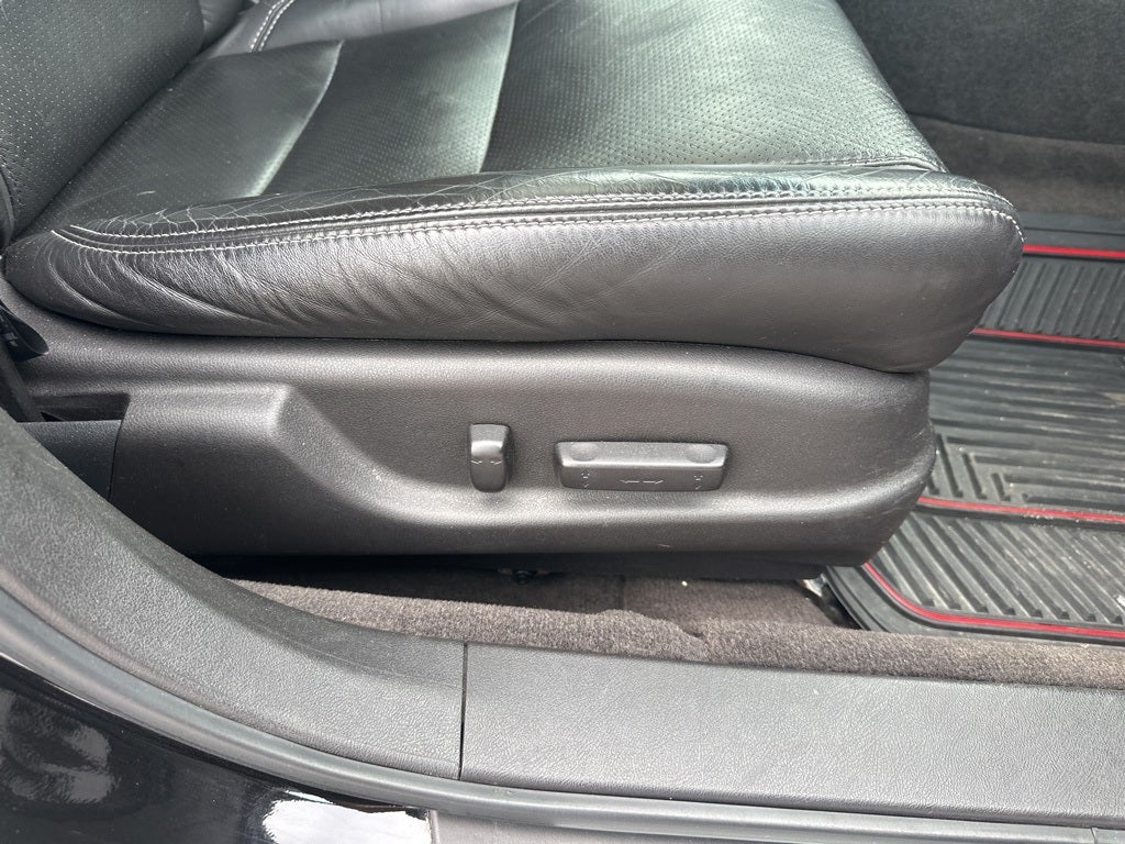 2011 Acura TL SH-AWD w/Technology Package