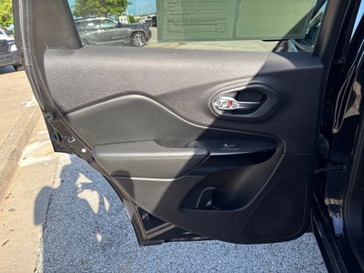 2019 Jeep Cherokee Altitude FWD