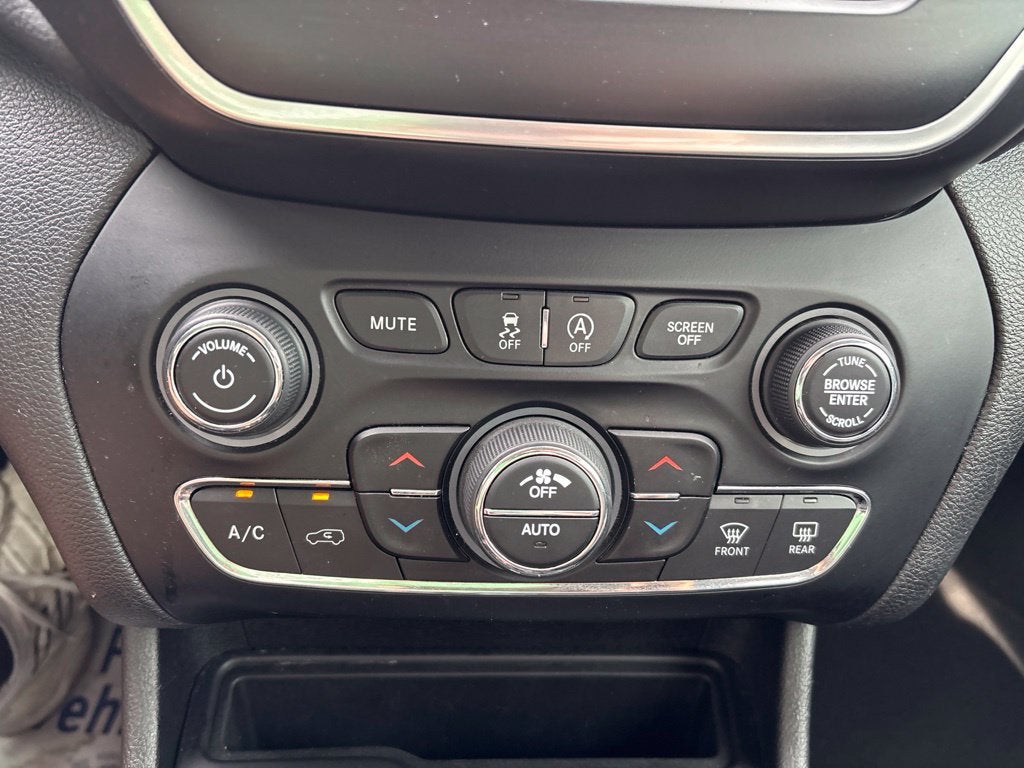 2020 Jeep Cherokee Latitude Lux FWD