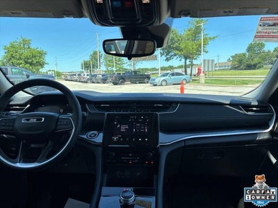 2023 Jeep Grand Cherokee Laredo 4x4