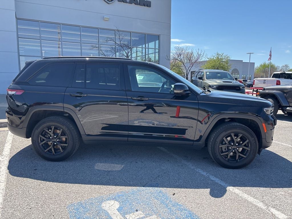 2025 Jeep Grand Cherokee Altitude X