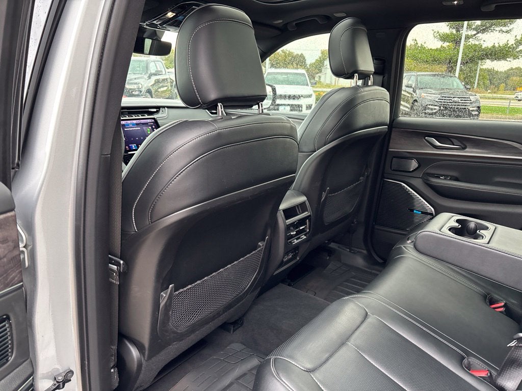 2022 Jeep Grand Cherokee Overland 4x4