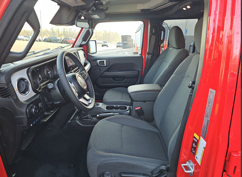 2025 Jeep Wrangler Sahara 4xe