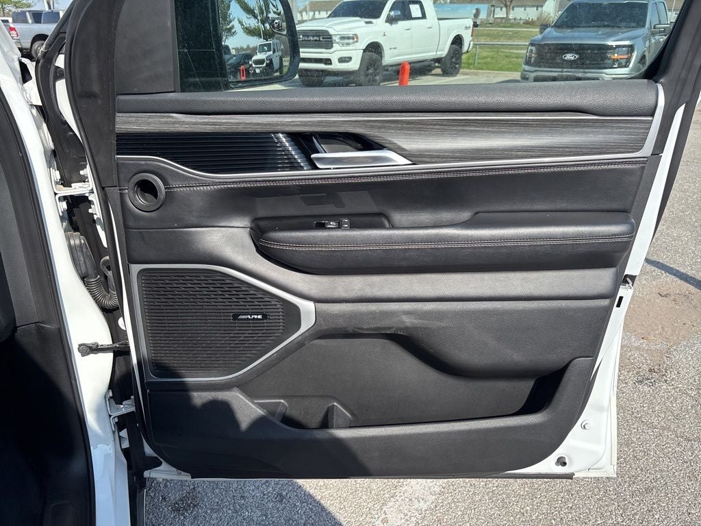 2023 Jeep Wagoneer Series III