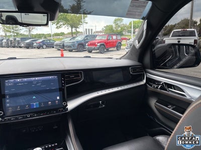 2023 Jeep Grand Wagoneer Series III