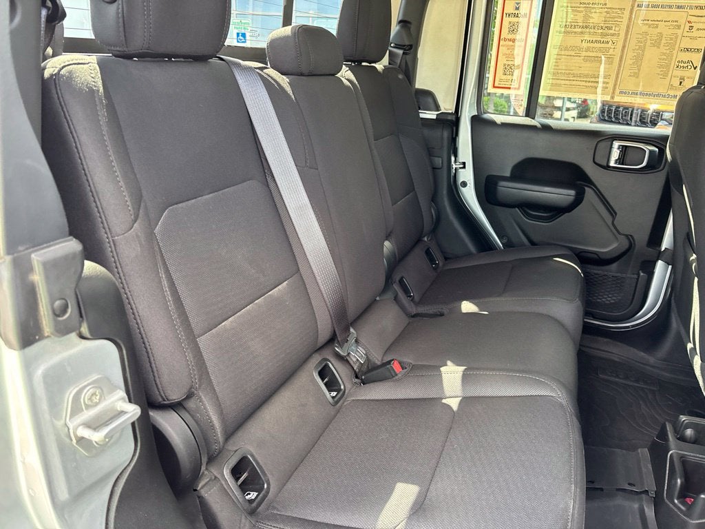 2023 Jeep Gladiator Willys