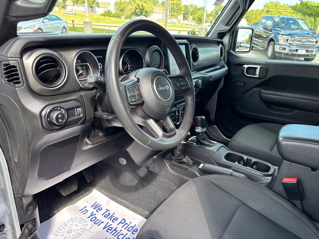2023 Jeep Gladiator Willys