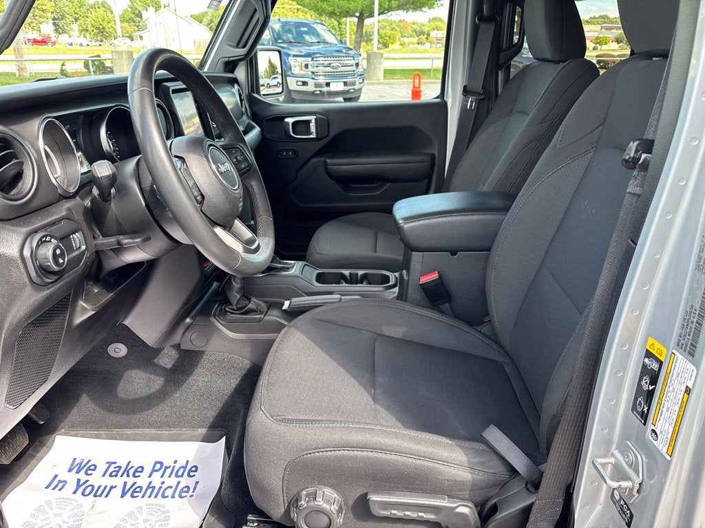 2023 Jeep Gladiator Willys
