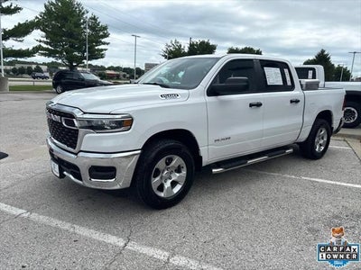 2025 RAM 1500 Tradesman Crew Cab 4x4 5'7' Box