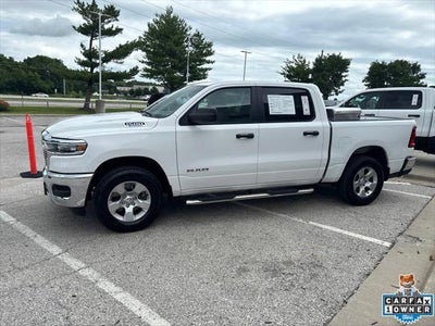 2025 RAM 1500 Tradesman Crew Cab 4x4 5'7' Box