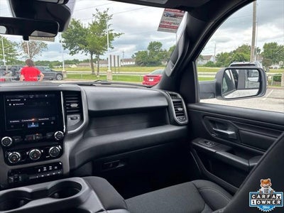 2025 RAM 1500 Tradesman Crew Cab 4x4 5'7' Box