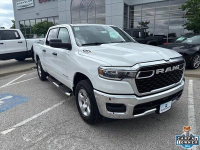 2025 RAM 1500 Tradesman Crew Cab 4x4 5'7' Box