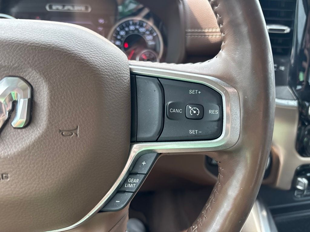 2020 RAM 1500 Laramie Quad Cab 4x4 6'4' Box