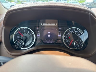 2020 RAM 1500 Laramie Quad Cab 4x4 6'4' Box