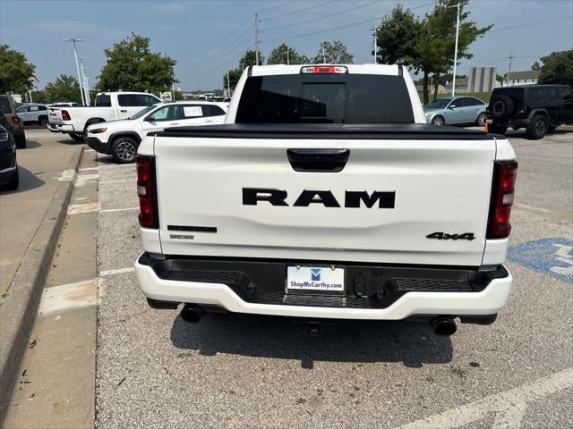 2025 RAM 1500 Big Horn Crew Cab 4x4 5'7' Box