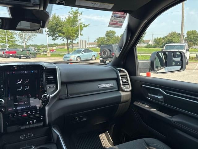 2025 RAM 1500 Big Horn Crew Cab 4x4 5'7' Box