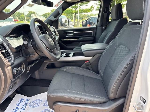 2025 RAM 1500 Big Horn Crew Cab 4x4 5'7' Box