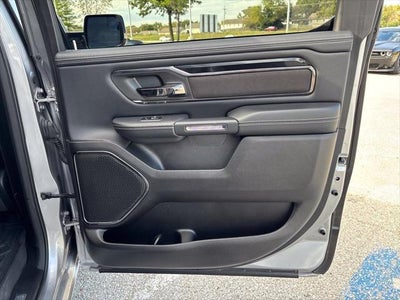 2022 RAM 1500 Laramie Crew Cab 4x4 5'7' Box