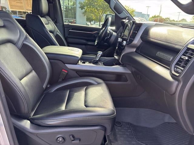 2022 RAM 1500 Laramie Crew Cab 4x4 5'7' Box