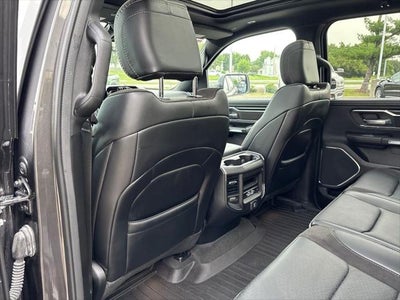 2024 RAM 1500 Laramie Crew Cab 4x4 5'7' Box