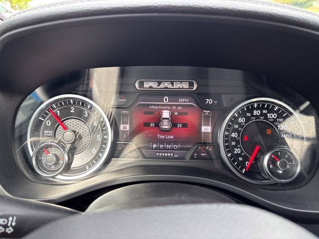 2021 RAM 1500 Laramie Crew Cab 4x4 5'7' Box