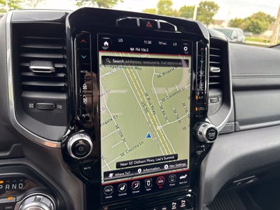 2021 RAM 1500 Laramie Crew Cab 4x4 5'7' Box