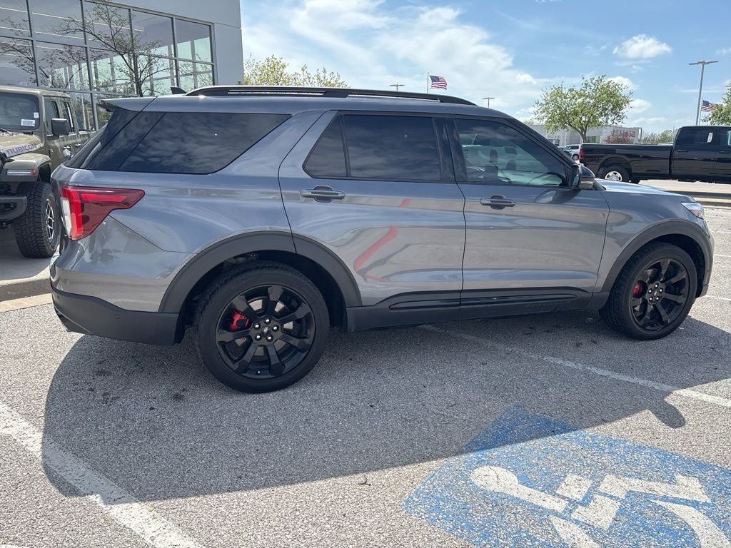 2021 Ford Explorer ST