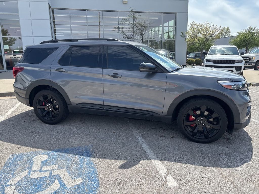 2021 Ford Explorer ST
