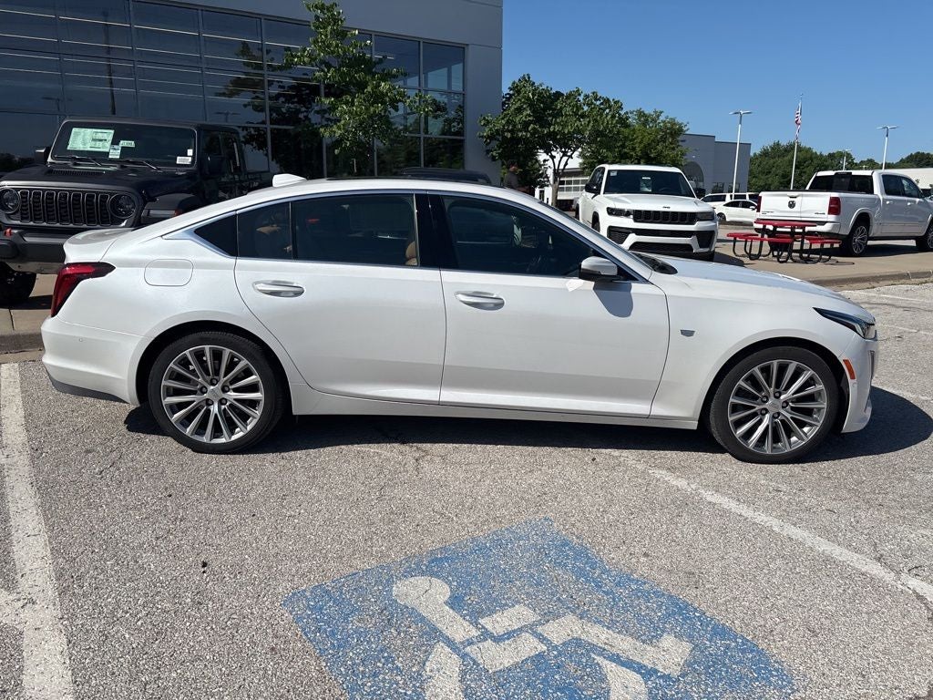 2020 Cadillac CT5 Premium Luxury