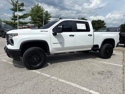 2024 Chevrolet Silverado 2500HD 4WD Crew Cab Standard Bed ZR2