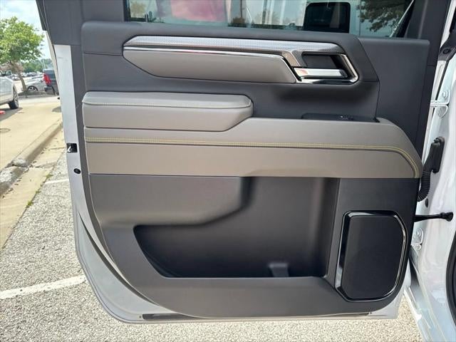 2024 Chevrolet Silverado 2500HD 4WD Crew Cab Standard Bed ZR2