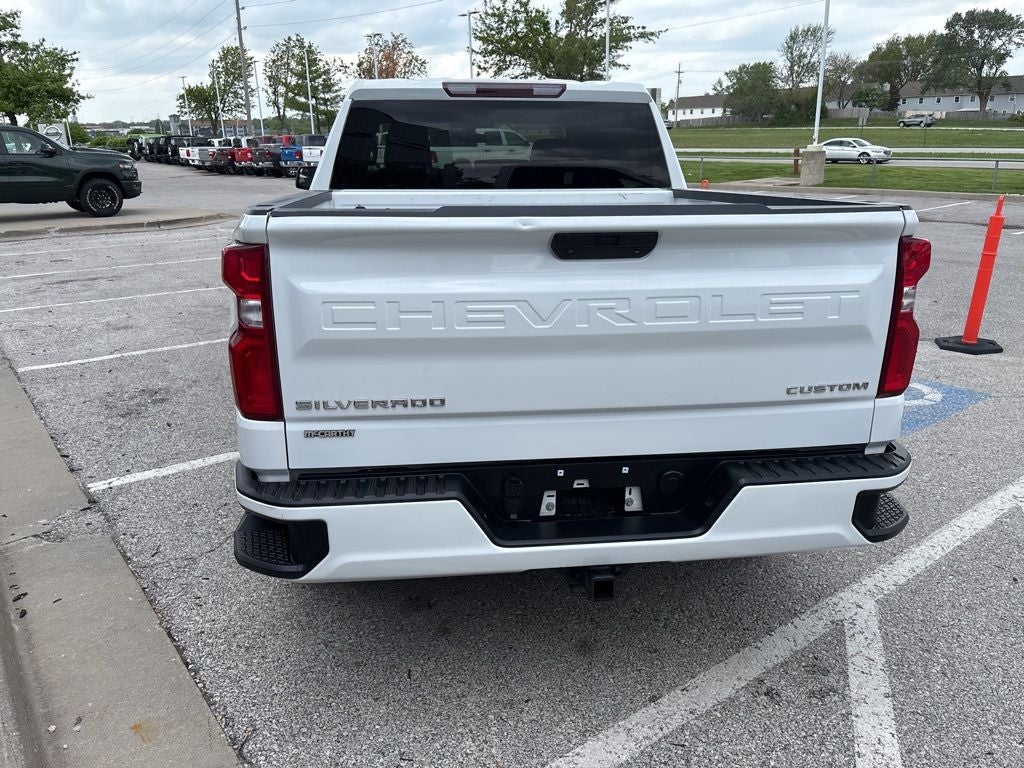 2021 Chevrolet Silverado 1500 Custom