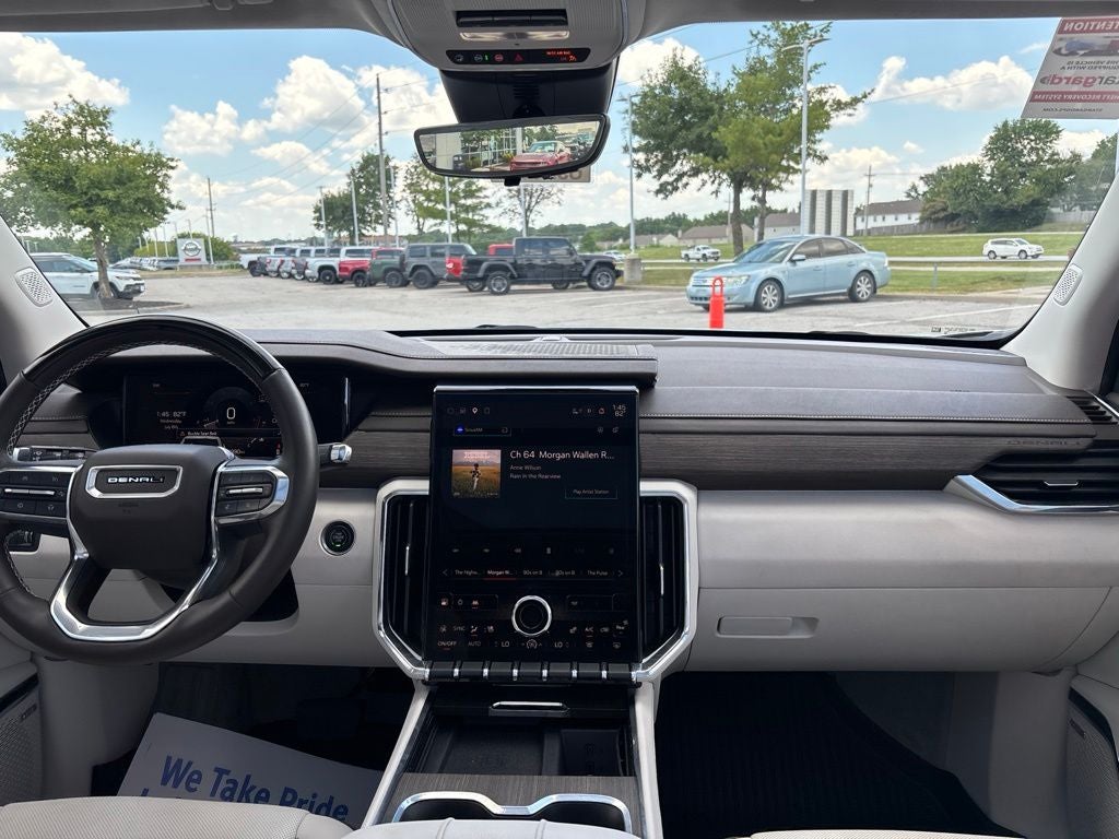 2024 GMC Acadia Denali