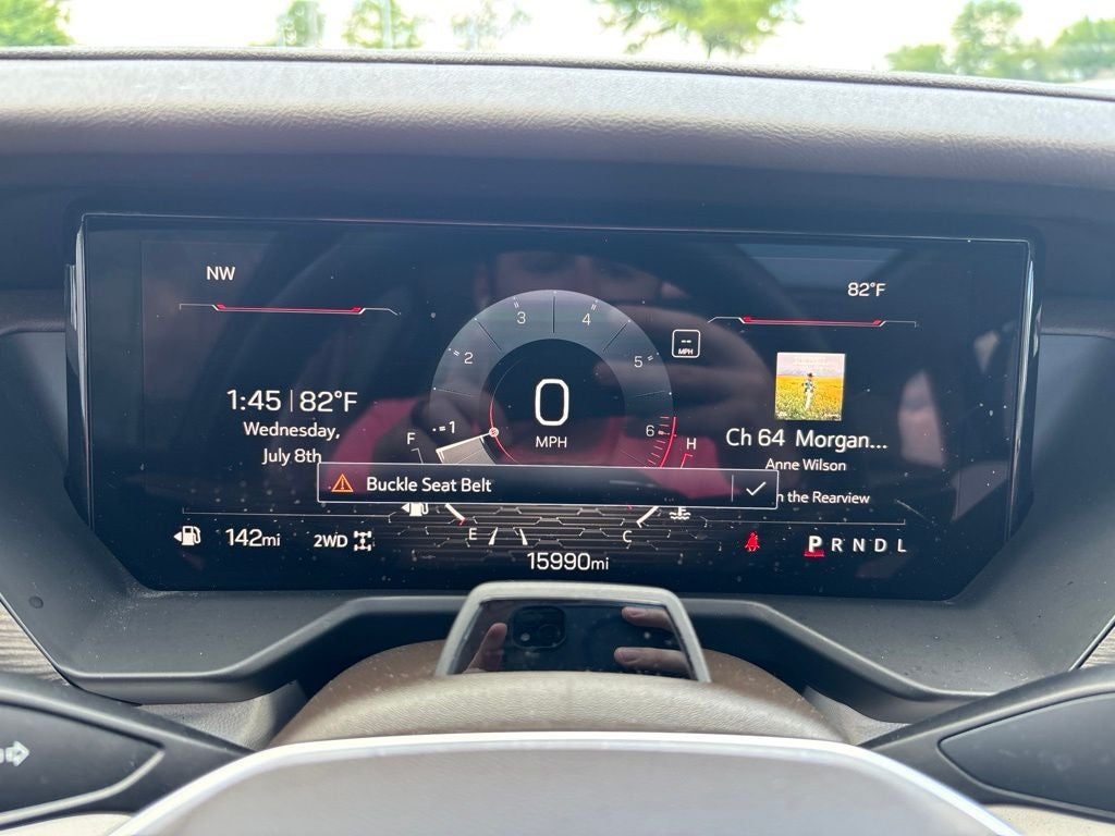 2024 GMC Acadia Denali