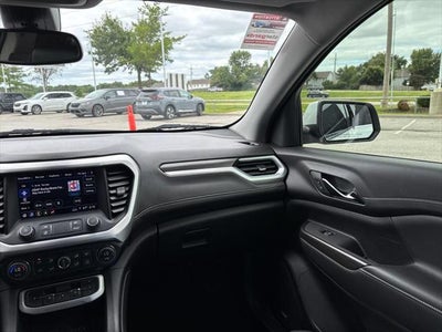 2023 GMC Acadia FWD SLT